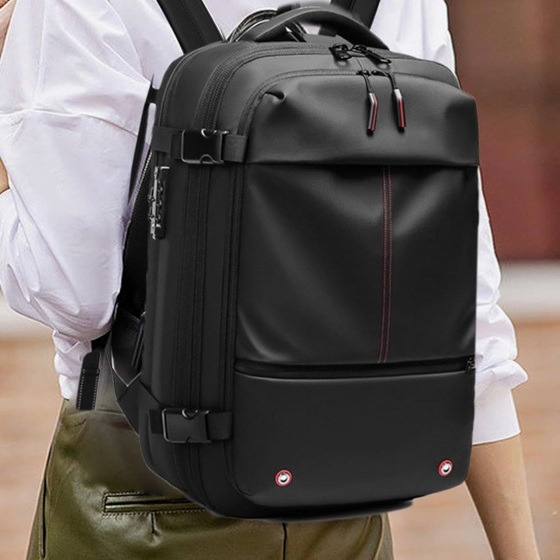 AirVault Pro Backpack